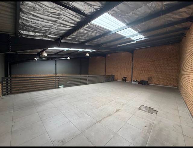 INDUSTRIAL PROPERTY TO RENT IN SUNDERLAND RIDGE